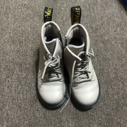 Toddler Size 8 Doc Martin Rose Gold Pink