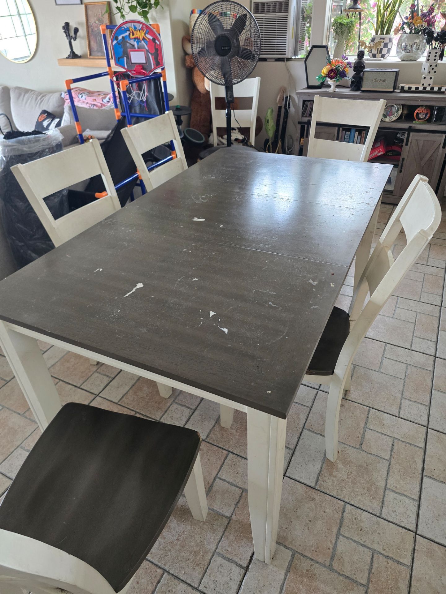 Free table