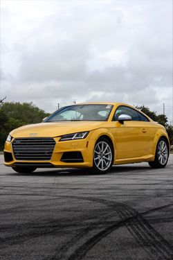 2016 Audi TTS