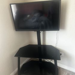 32 Inch Smart TV (with Mount And Stand)