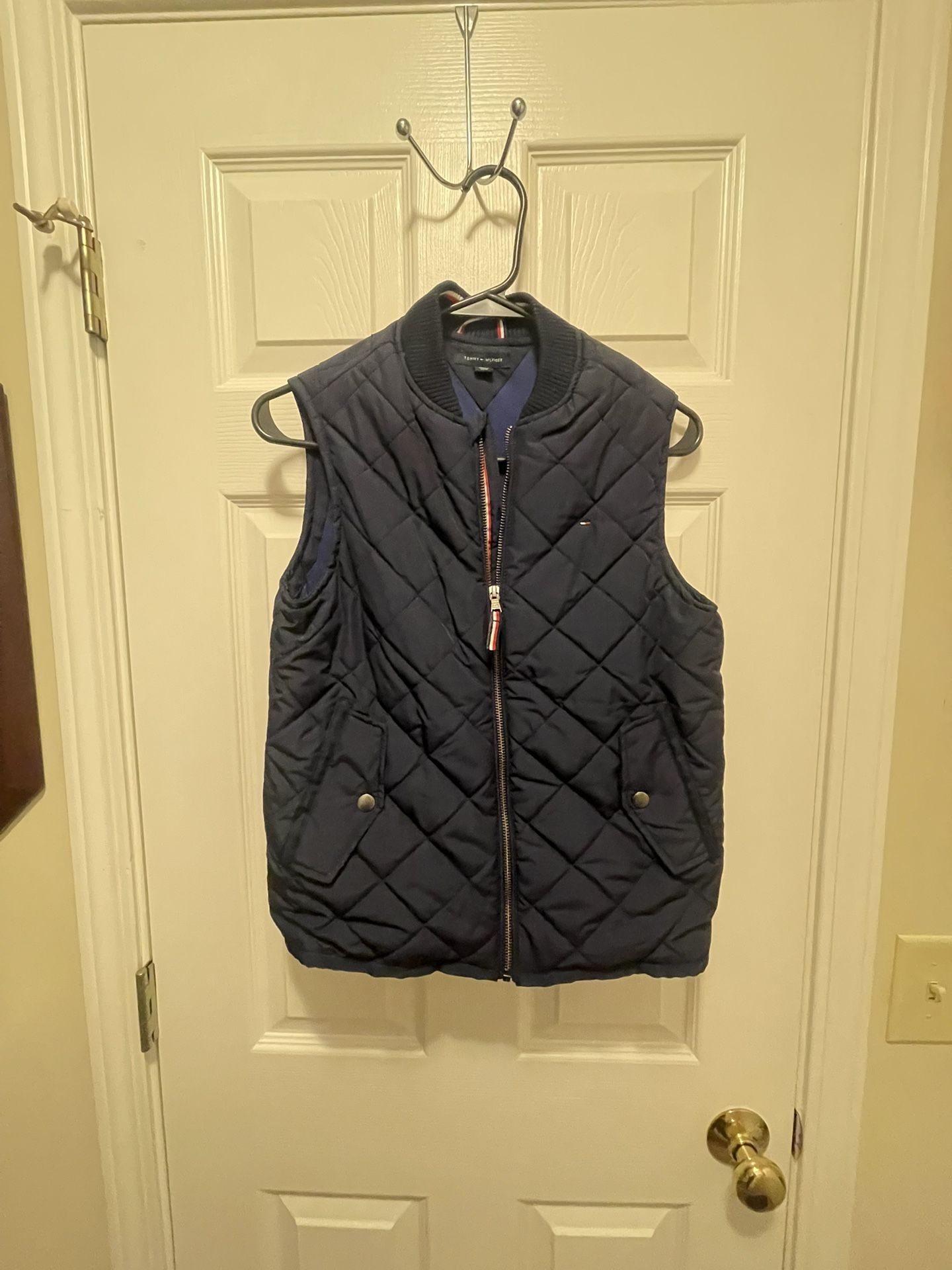 Tommy Hilfiger Women’s Navy Quilted Vest Size Large