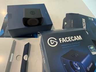 Elgato - Facecam MK.2 Full HD 1080p60 Webcam for Video Conferencing, Gaming, and Streaming - Black