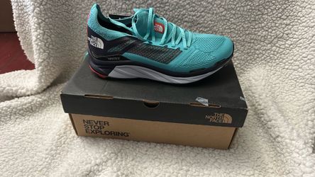 North Face Sneakers, Women size 6, Brand New