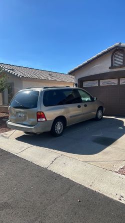 2000 Ford windstar 4 door van