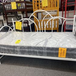 Twin Size Daybed $99