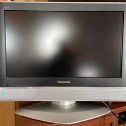 Panasonic 26” TV  LCD TV Viera Flat Screen Color TV TC-26LX50