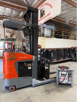 Toyota forklift