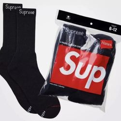 Supreme Socks 