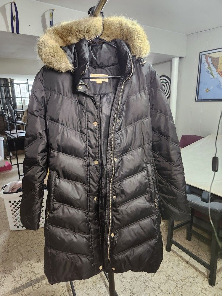 Women's Michael Kors Winter Jacket Some Wear/small Tear Which Hardly Visible!