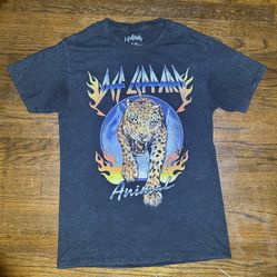 Def Leppard Black Small T-shirt