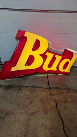 Vintage Budweiser light up sign