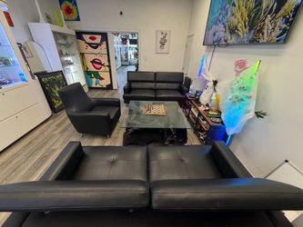 Sofa & Table Set - Like New