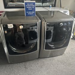 Lg Mega Capacity Washer And Gas Dryer