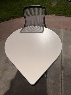 Tear drop table and knoll chair