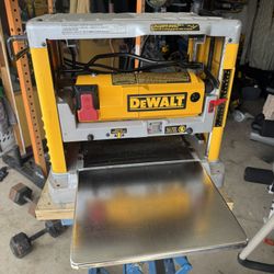 Dewalt Planer