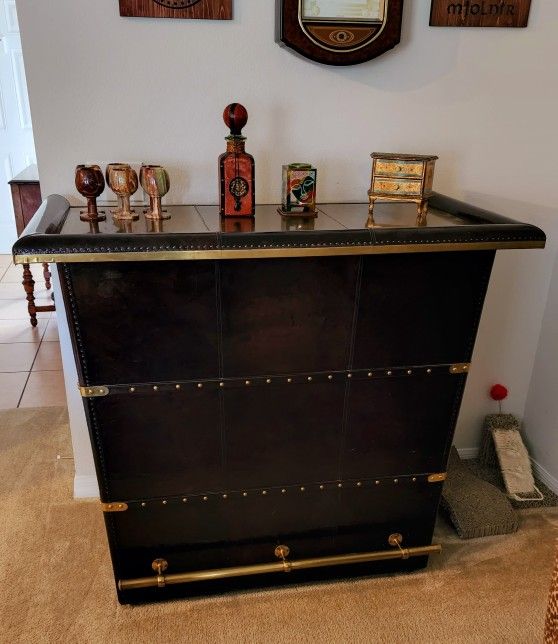 Classic Brass Top and Genuine leather Bar.
