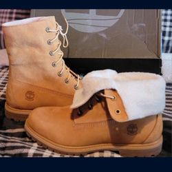 🆕 Women’s Timberland Wheat Nubuck Boots Sz 9.5 – Brand New in Box – $55