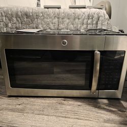 GE Over The Range Microwave 