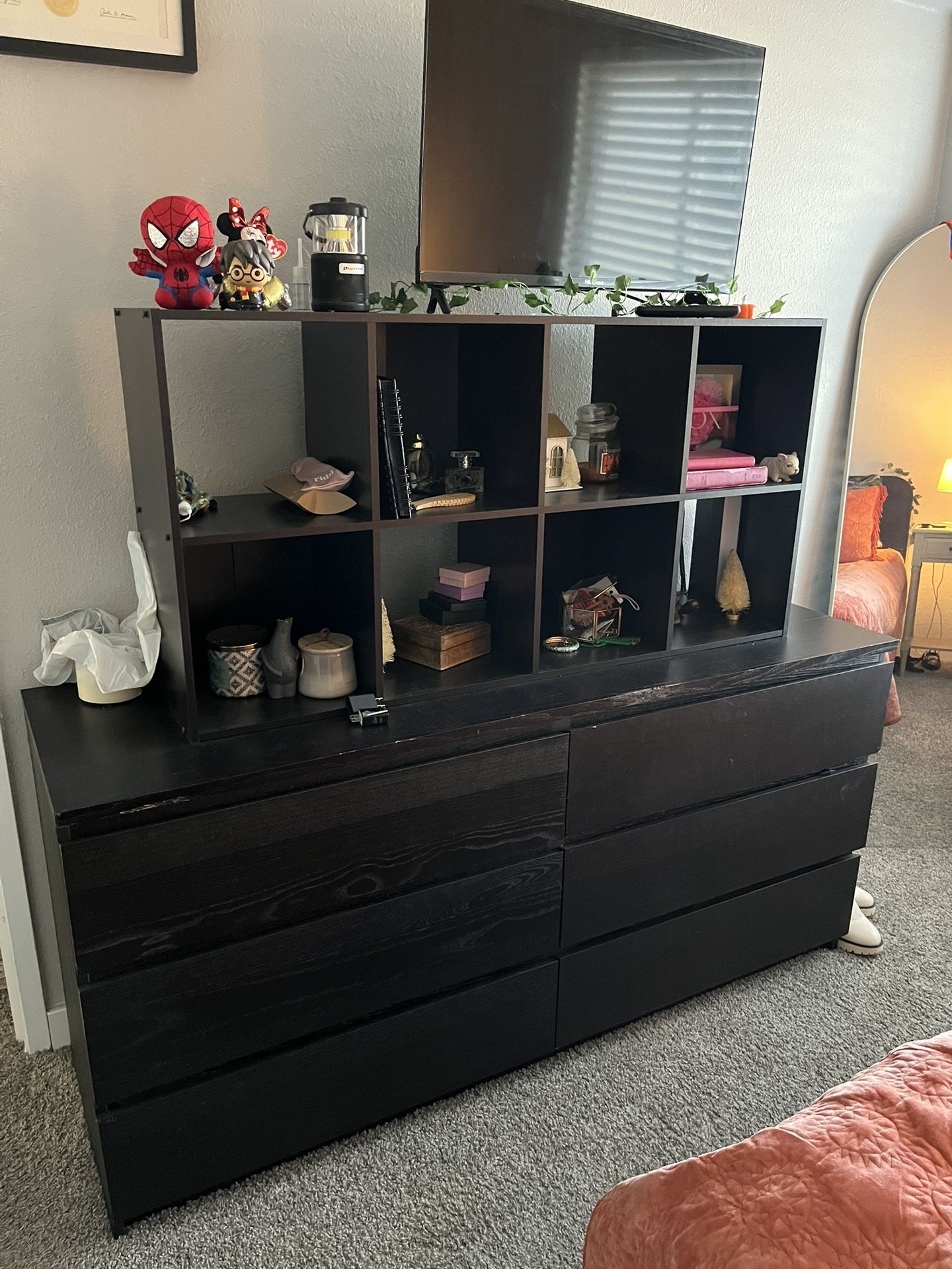Dresser AND 8 Drawer Organizer