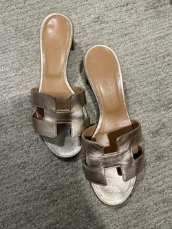 HERMES SIZE 34.5 FITS SIZE 5W