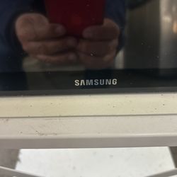 Samsung  18 inch tablet