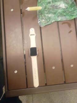 Apple watch  series 6 Rose Gold and pink  40 m