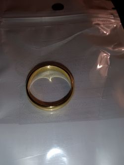 Size 11 Faux Gold Men's Wedding Band