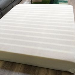 Zinus 12 Inch Ultima Memory Foam Mattress, California King