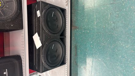 Car speaker