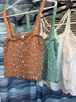 American Eagle Tops Barely Used $20 For Both