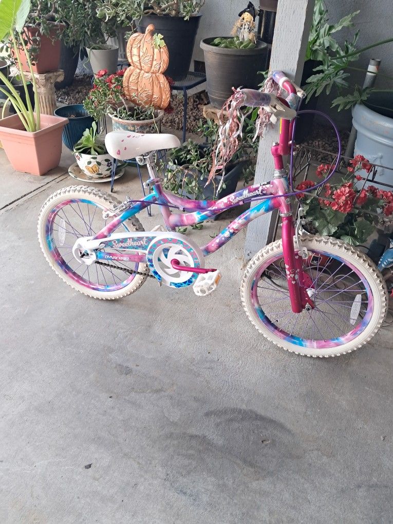 Girls Bike In Good Condition