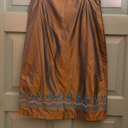 Pretty Vintage Silk Indian Skirt  Size Medium 