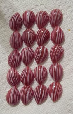 Red and White Striped Teardrop Cabochons – Lot of 21