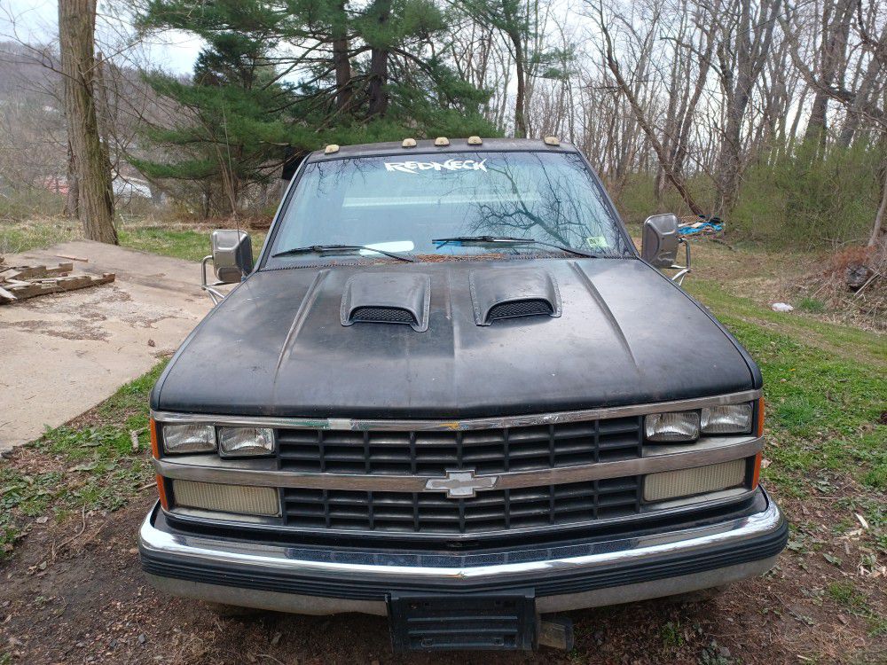 88 Chevy 1 Ton Dually Black