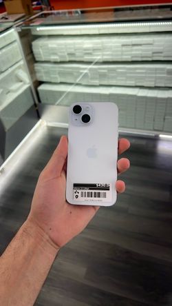 iPhone 15 128GB (Unlocked)