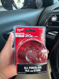 Milwaukee 3 in. Diamond Max Hole Saw tile and stone