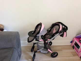 Doll pram