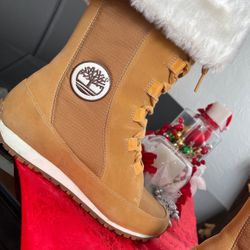 Timberland Women Boots