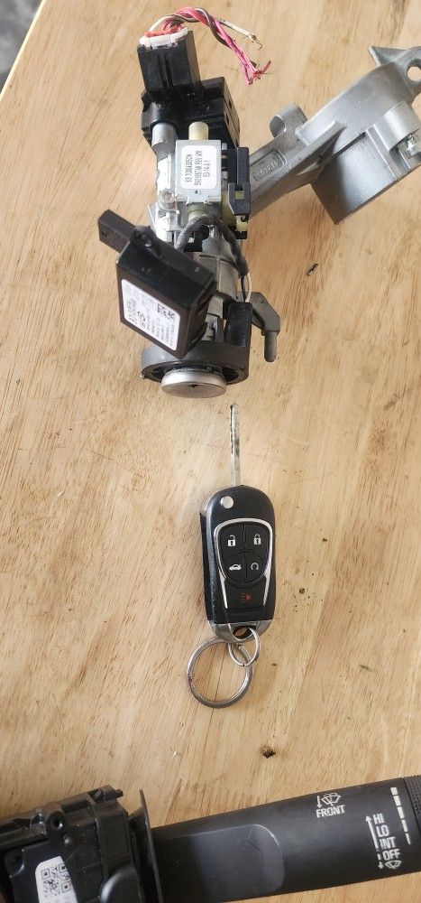 2014 Gmc Terrain Key Fob with cylinder