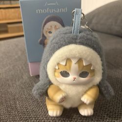 Mofusand Shark Keychain 