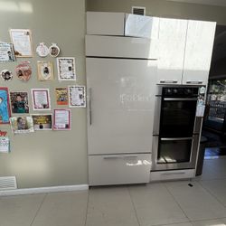 Subzero Refrigerator And freezer 