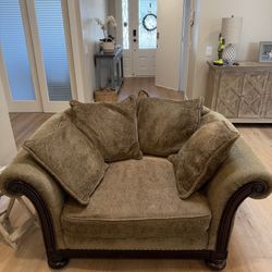 FREE!!!!Bernhardt Couch  90” W X 36” D, 30 H And Love Seat 57” W X 36” D X 30 H