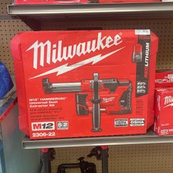 Milwaukee M12 Hammer Vac Universal Dust Extractor Kit