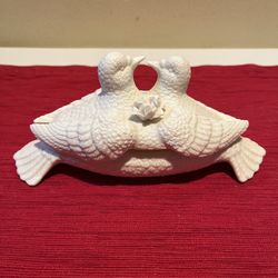 Vintage Porcelain Love Birds Trinket Box Approx. 6.5" Long,2.5" Wide