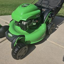 Lawn Boy 21" 195cc Tecumseh Engine Self Propelled lawnmower.