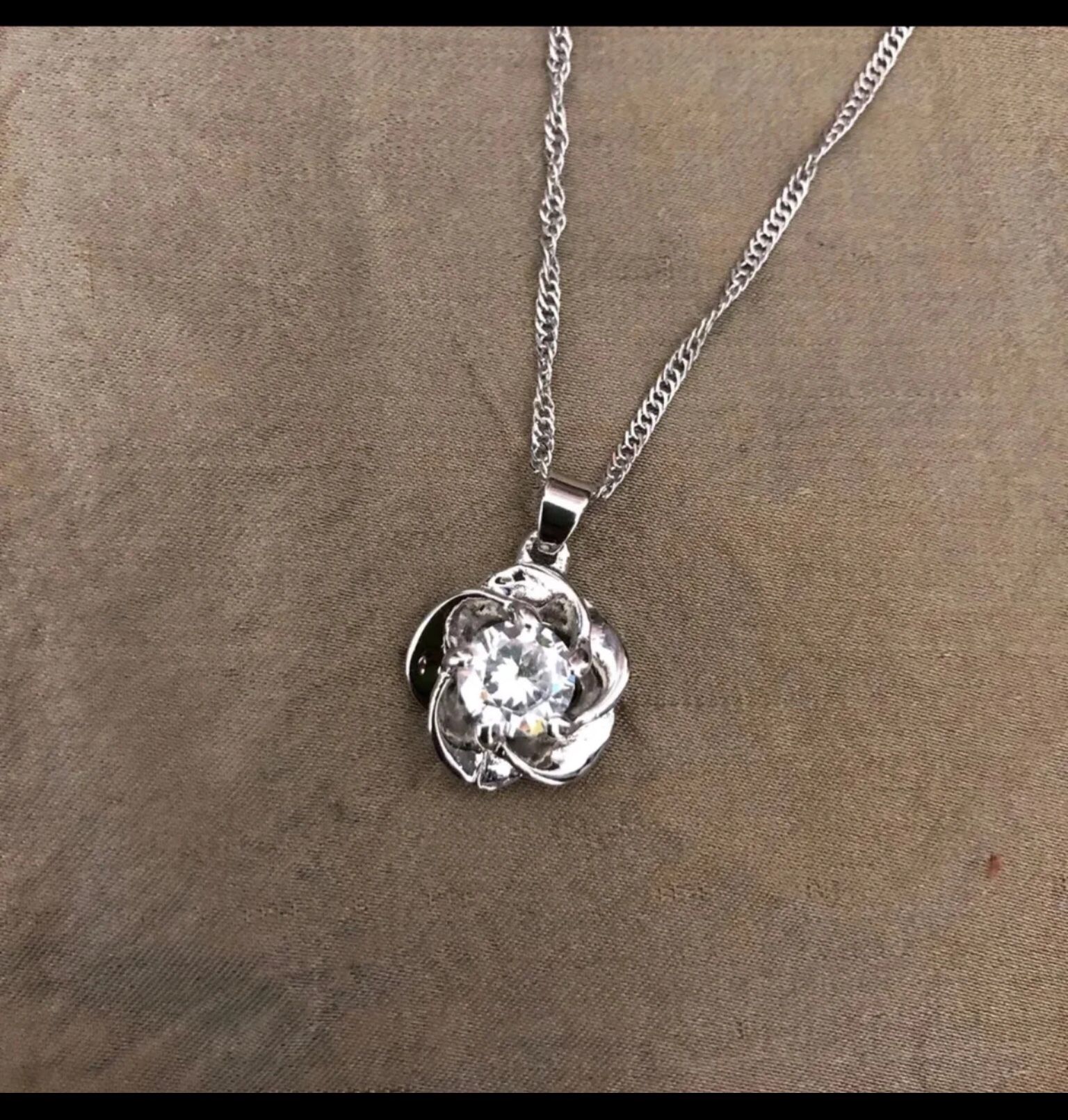 White gold plated Swarovski elements crystal necklace