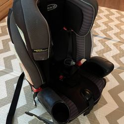 Graco Safety Surround Car Seat