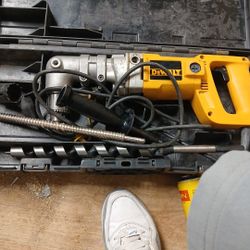 Dewalt