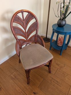 Accent Chair/ Desk/ Tropical