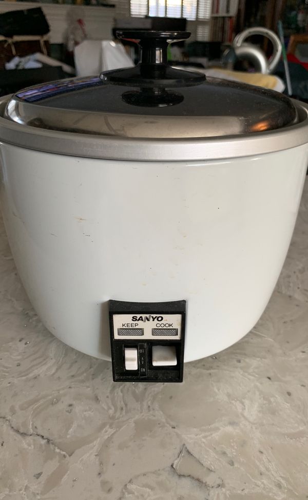 Sanyo Rice Cooker Brand New Never Used for Sale in Lake Forest, CA
